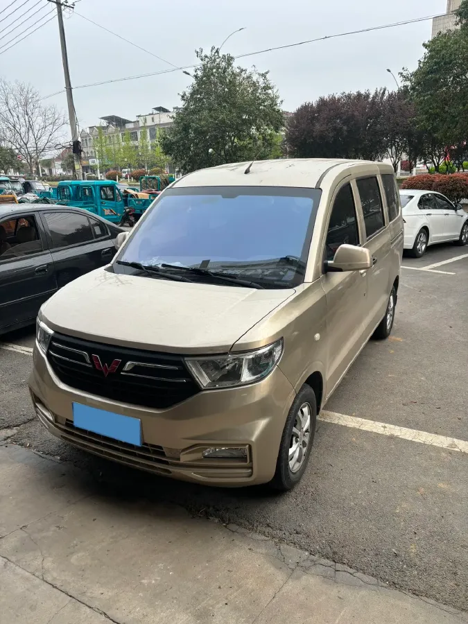 2022 JinBei Little Sea Lion X30 1.5L 102HP L4 5MT,autocango,china used car exporter,china ev exporter,chinese used car exporter,chinese used ev exporter