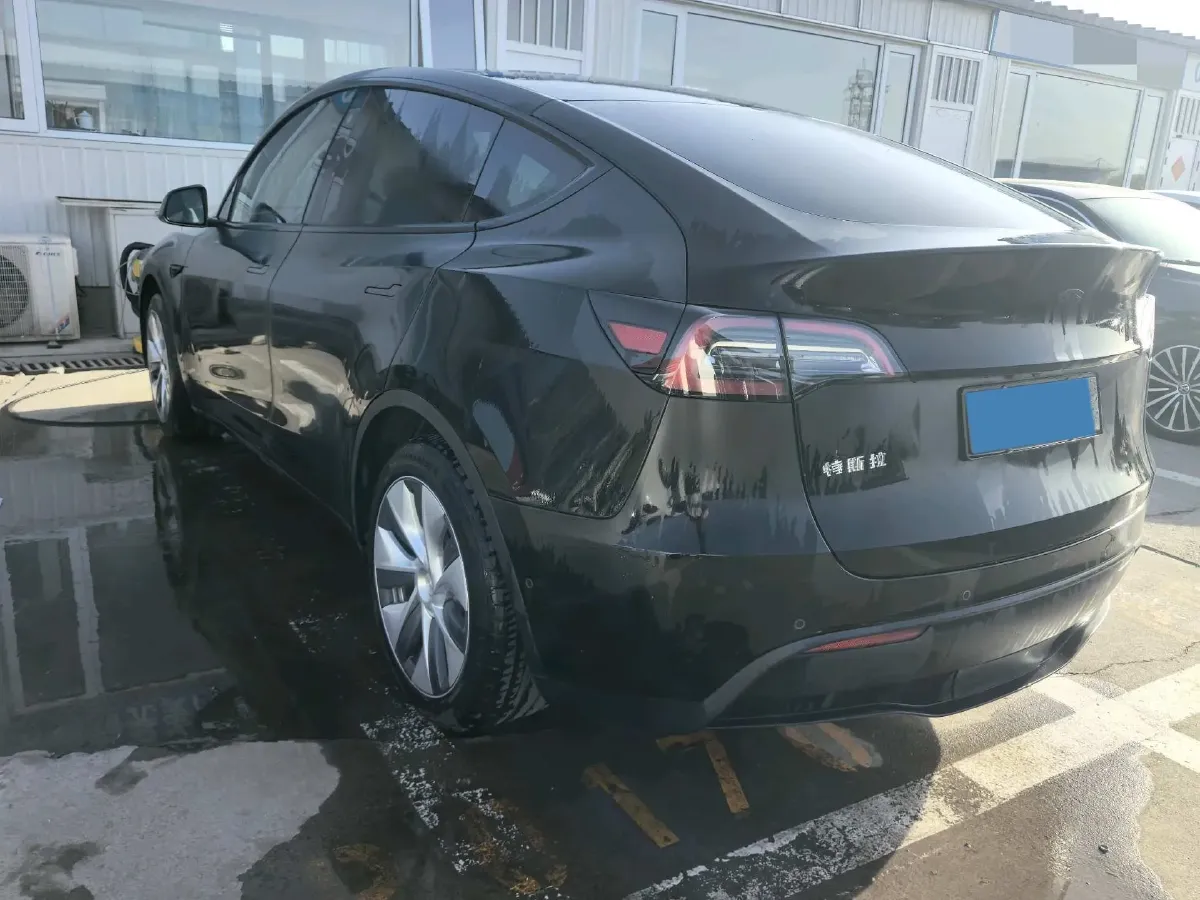 2022 Tesla Model Y BEV 60KWH,autocango,china used car exporter,china ev exporter,chinese used car exporter,chinese used ev exporter