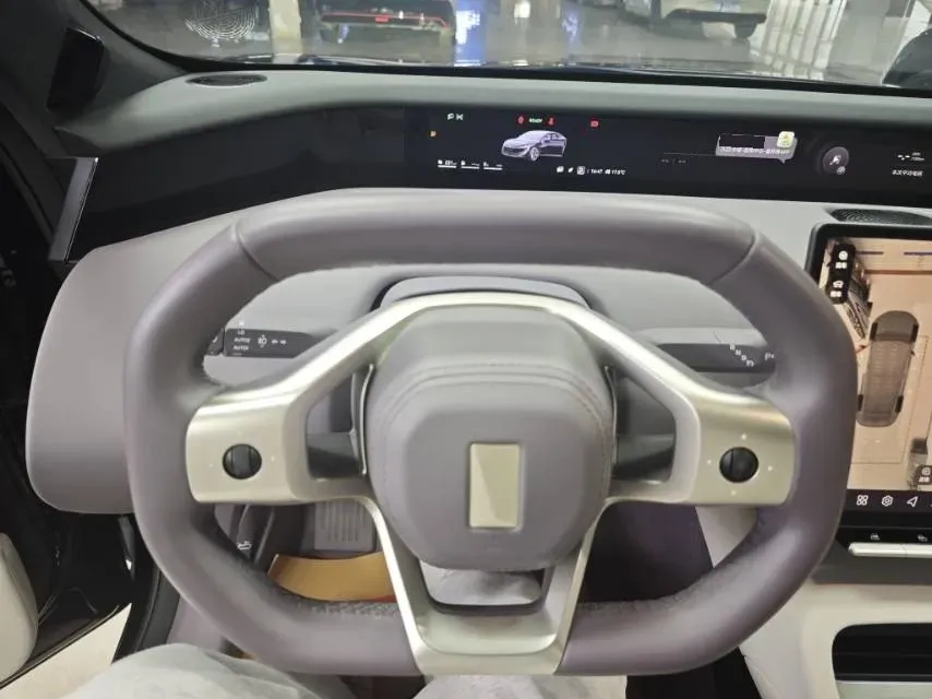 2025 Avatr 12 1.5T 156HP L4 REEV 39.05KWH,autocango,china used car exporter,china ev exporter,chinese used car exporter,chinese used ev exporter