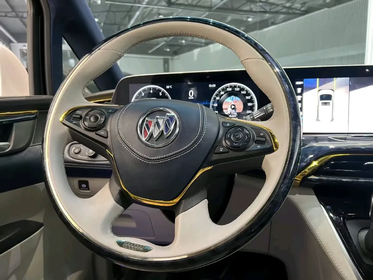 2022 Buick GL8 2.0T 237HP L4 9AT,autocango,china used car exporter,china ev exporter,chinese used car exporter,chinese used ev exporter