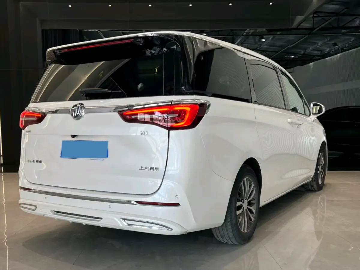 2022 Buick GL8 2.0T 237HP L4 9AT,autocango,china used car exporter,china ev exporter,chinese used car exporter,chinese used ev exporter