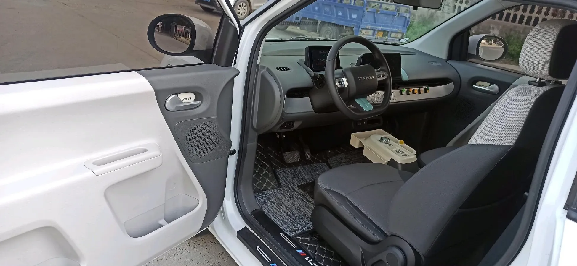 2024 ChangAn QiYuan Lumin BEV 28.08KWH,autocango,china used car exporter,china ev exporter,chinese used car exporter,chinese used ev exporter