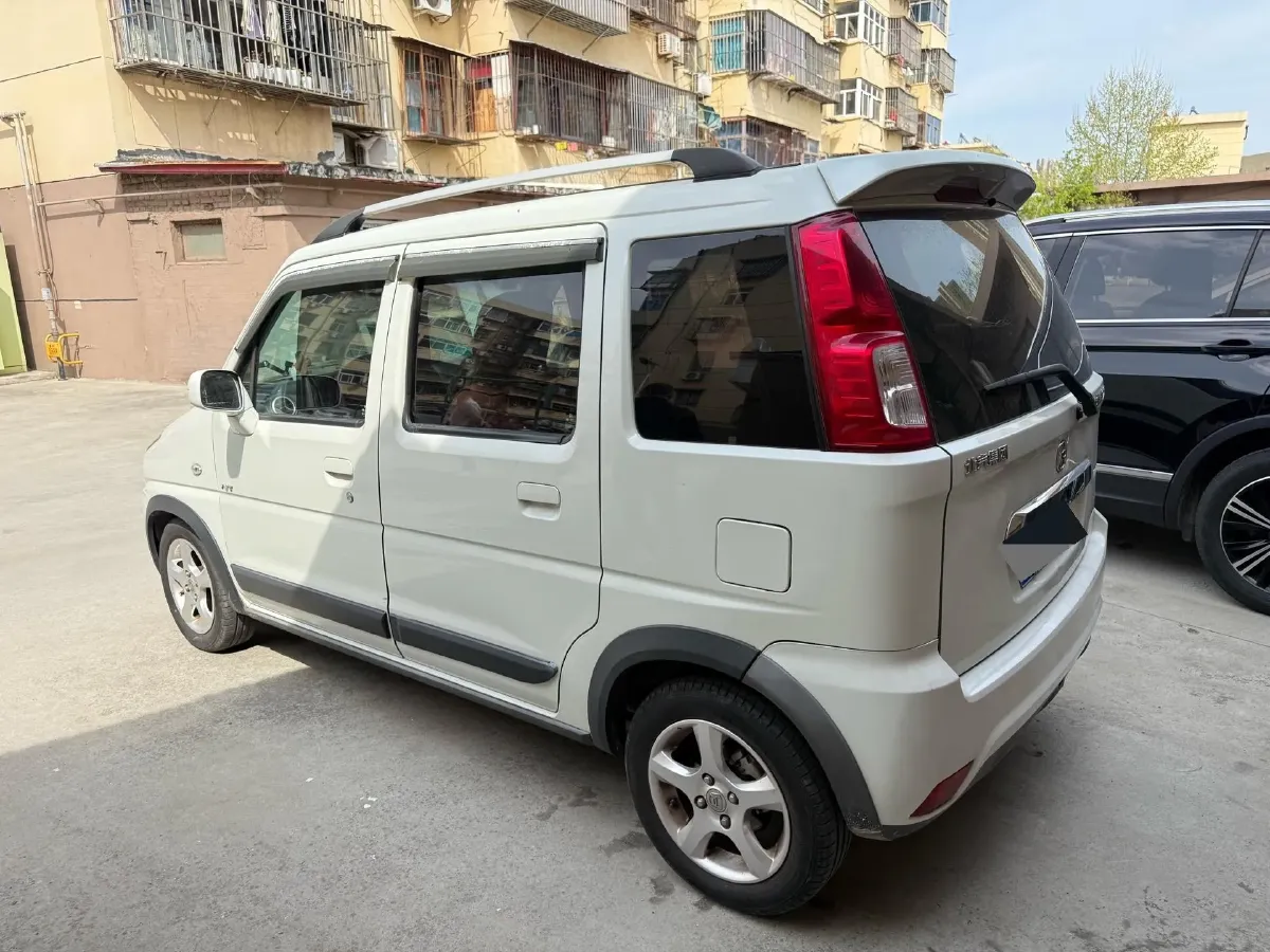 2020 BAIC ChangHe Wagon R X5 1.4L 97HP L4 5MT,autocango,china used car exporter,china ev exporter,chinese used car exporter,chinese used ev exporter