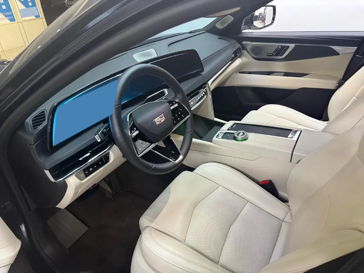 2023 Cadillac CT6 2.0T 237HP L4 10AT,autocango,china used car exporter,china ev exporter,chinese used car exporter,chinese used ev exporter