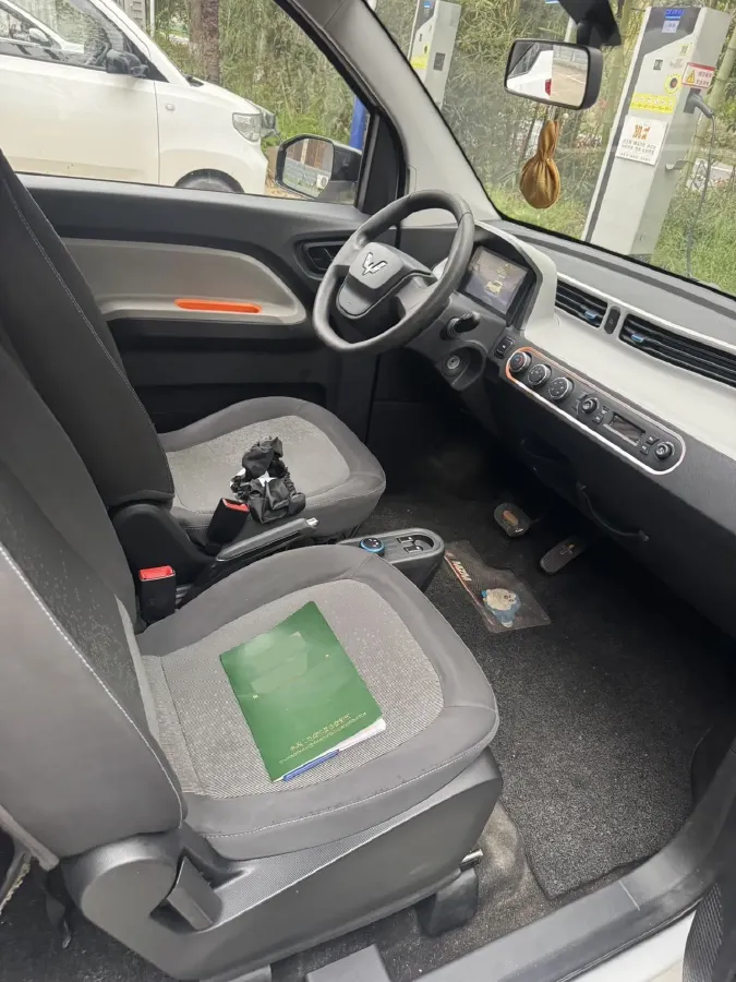 2020 WuLing HongGuang MINI EV BEV 9.3KWH,autocango,china used car exporter,china ev exporter,chinese used car exporter,chinese used ev exporter