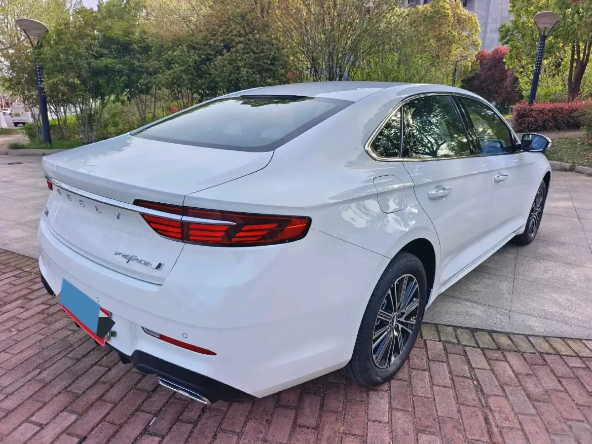 2026 Geely Preface 1.5T 181HP L4 7DCT,autocango,china used car exporter,china ev exporter,chinese used car exporter,chinese used ev exporter