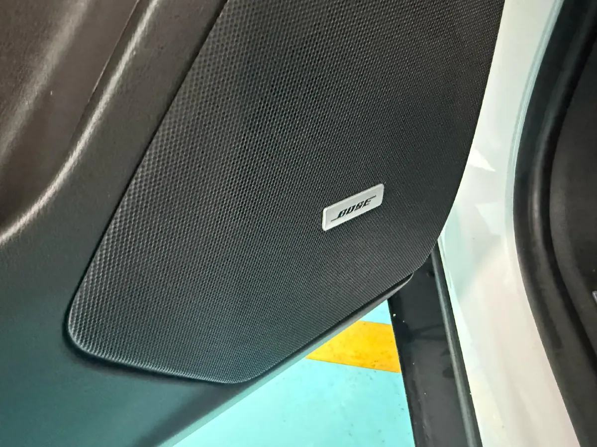 2021 Cadillac XT5 2.0T 237HP L4 9AT,autocango,china used car exporter,china ev exporter,chinese used car exporter,chinese used ev exporter