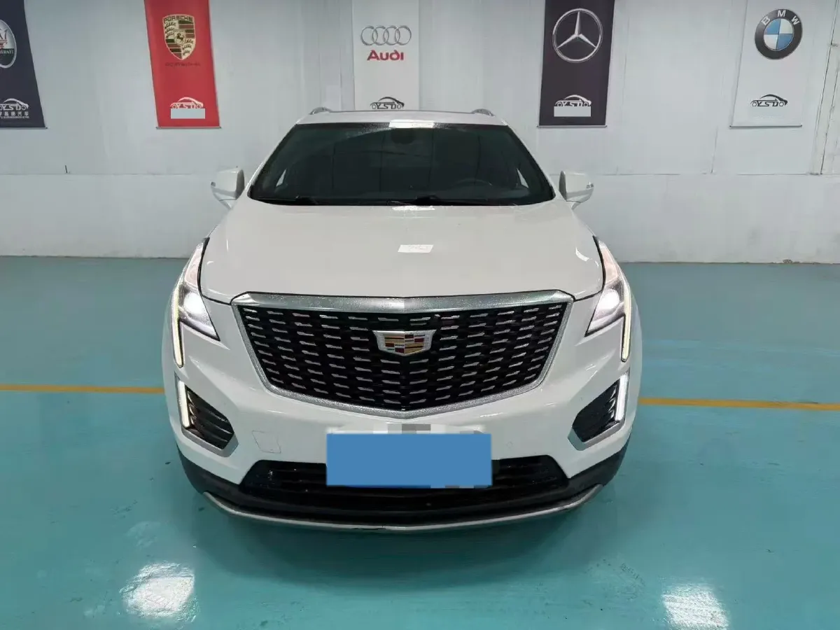 2021 Cadillac XT5 2.0T 237HP L4 9AT,autocango,china used car exporter,china ev exporter,chinese used car exporter,chinese used ev exporter