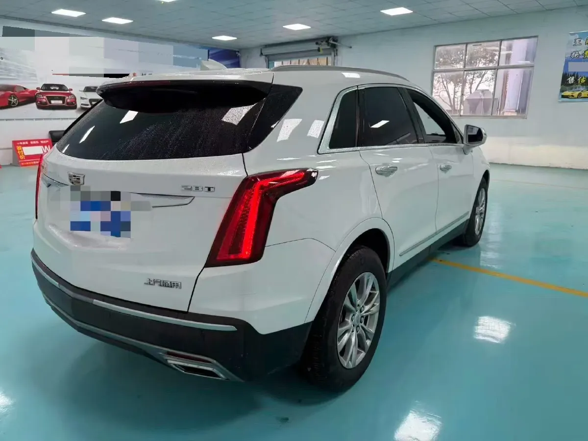 2021 Cadillac XT5 2.0T 237HP L4 9AT,autocango,china used car exporter,china ev exporter,chinese used car exporter,chinese used ev exporter