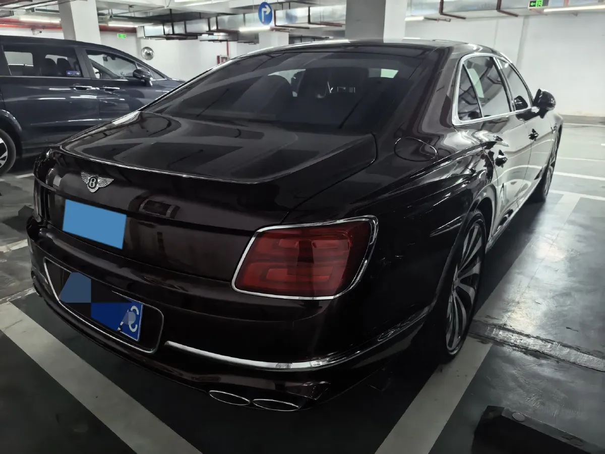 2021 Bentley Flying Spur 4.0T 550HP V8 8DCT,autocango,china used car exporter,china ev exporter,chinese used car exporter,chinese used ev exporter