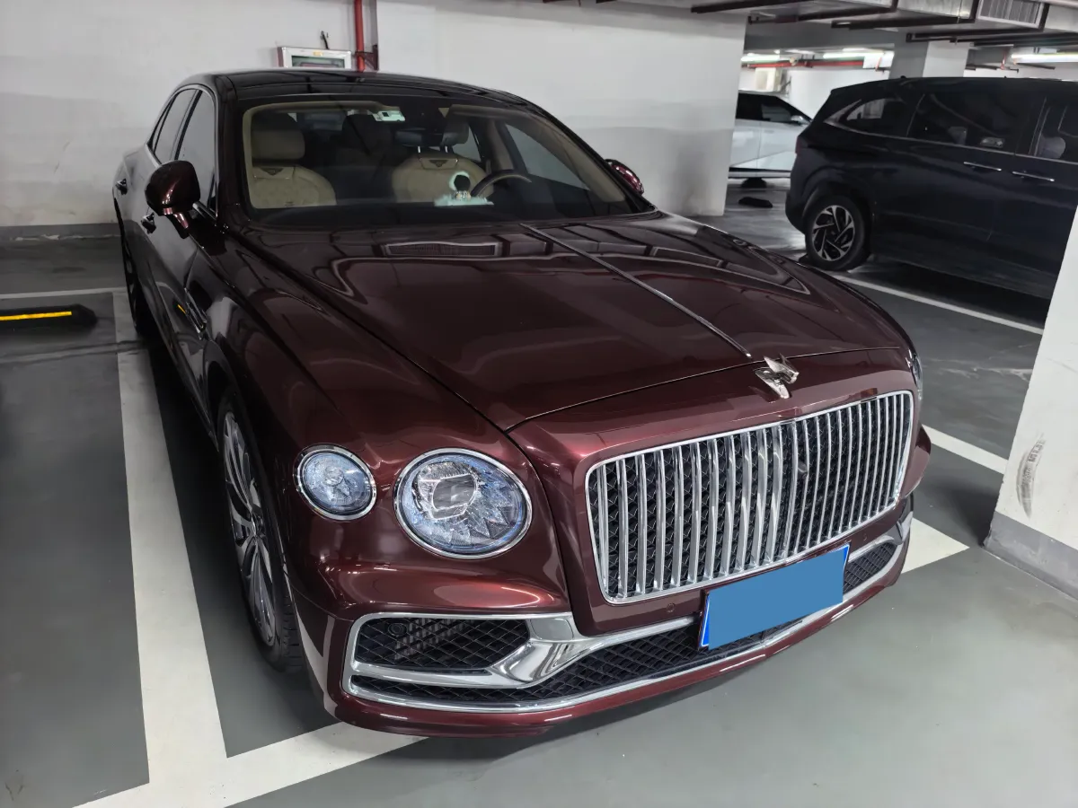2021 Bentley Flying Spur 4.0T 550HP V8 8DCT,autocango,china used car exporter,china ev exporter,chinese used car exporter,chinese used ev exporter