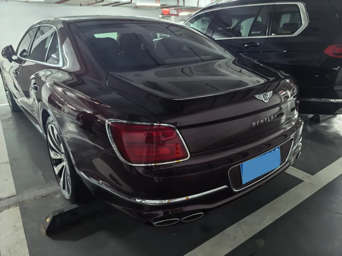 2021 Bentley Flying Spur 4.0T 550HP V8 8DCT,autocango,china used car exporter,china ev exporter,chinese used car exporter,chinese used ev exporter
