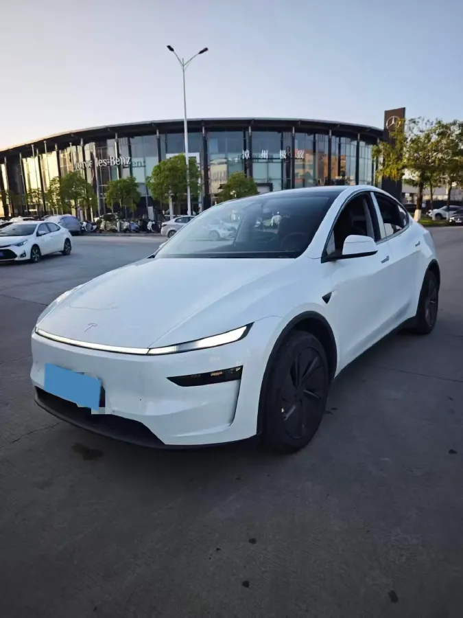 2026 Tesla Model Y BEV,autocango,china used car exporter,china ev exporter,chinese used car exporter,chinese used ev exporter