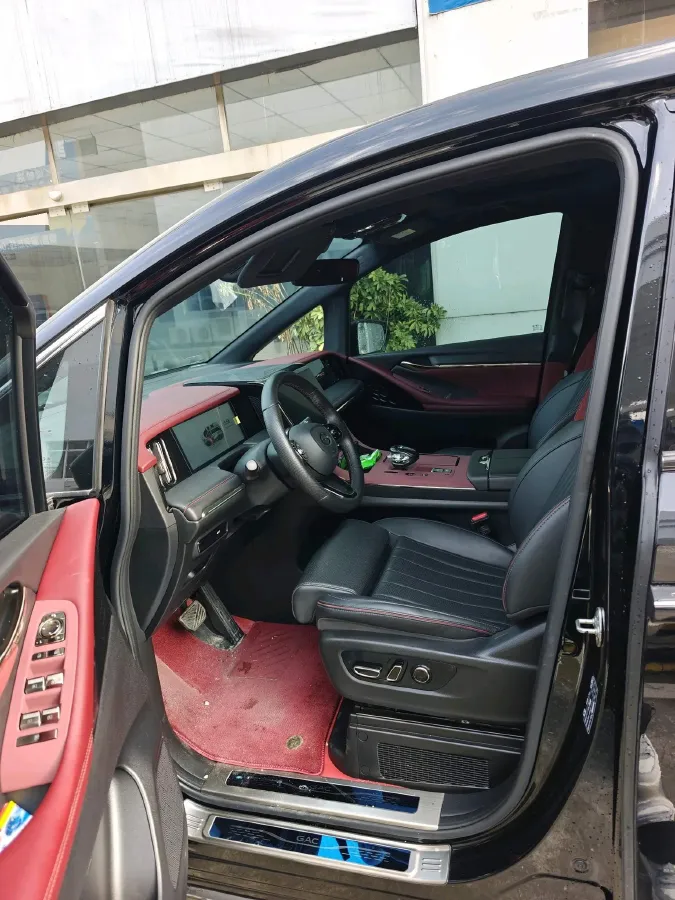 2024 GAC Trumpchi M8 2.0T 252HP L4 8AT,autocango,china used car exporter,china ev exporter,chinese used car exporter,chinese used ev exporter