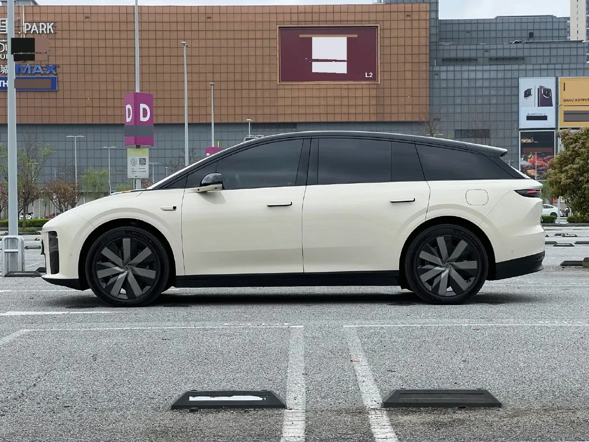 2025 Li i6 BEV,autocango,china used car exporter,china ev exporter,chinese used car exporter,chinese used ev exporter