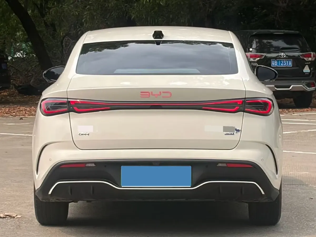 2025 BYD Seal06 1.5L 101HP L4 E-CVT PHEV 10.08KWH,autocango,china used car exporter,china ev exporter,chinese used car exporter,chinese used ev exporter