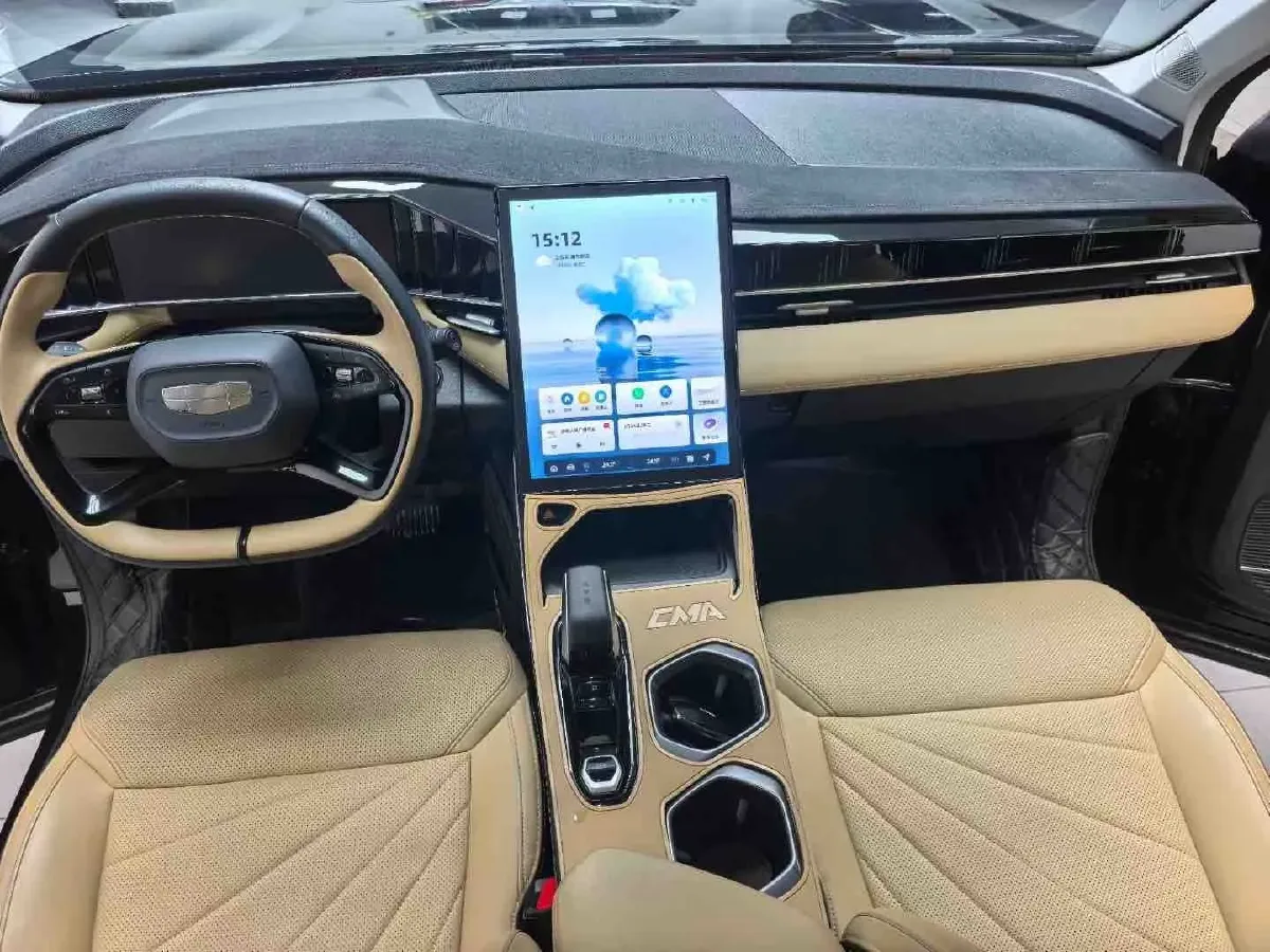 2023 Geely StarRay 1.5T 181HP L4 7DCT,autocango,china used car exporter,china ev exporter,chinese used car exporter,chinese used ev exporter