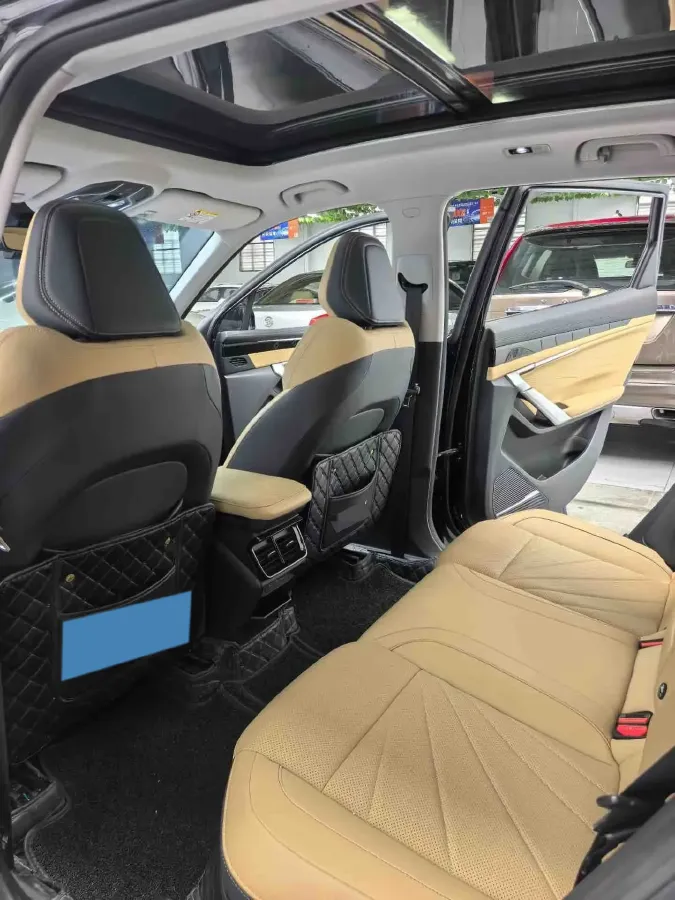 2023 Geely StarRay 1.5T 181HP L4 7DCT,autocango,china used car exporter,china ev exporter,chinese used car exporter,chinese used ev exporter