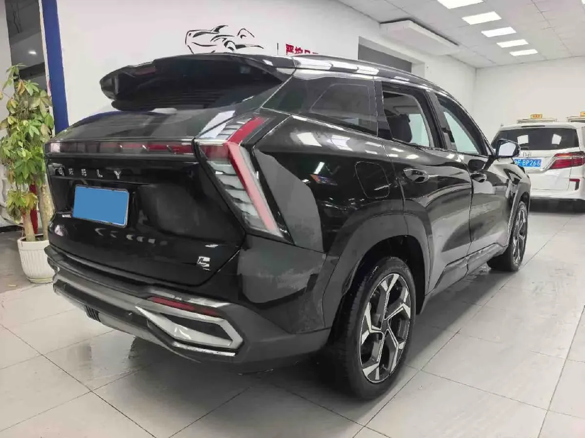 2023 Geely StarRay 1.5T 181HP L4 7DCT,autocango,china used car exporter,china ev exporter,chinese used car exporter,chinese used ev exporter