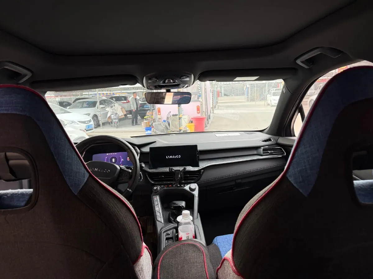 2020 LYNK&CO 06 1.5T 177HP L3 7DCT,autocango,china used car exporter,china ev exporter,chinese used car exporter,chinese used ev exporter