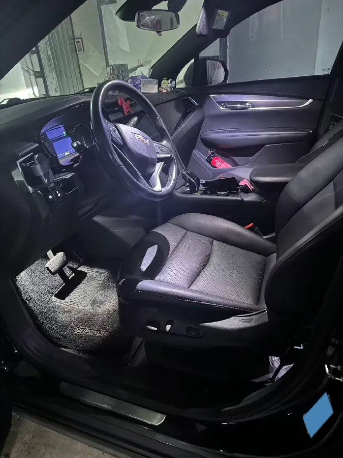 2021 Cadillac XT6 2.0T 237HP L4 9AT,autocango,china used car exporter,china ev exporter,chinese used car exporter,chinese used ev exporter