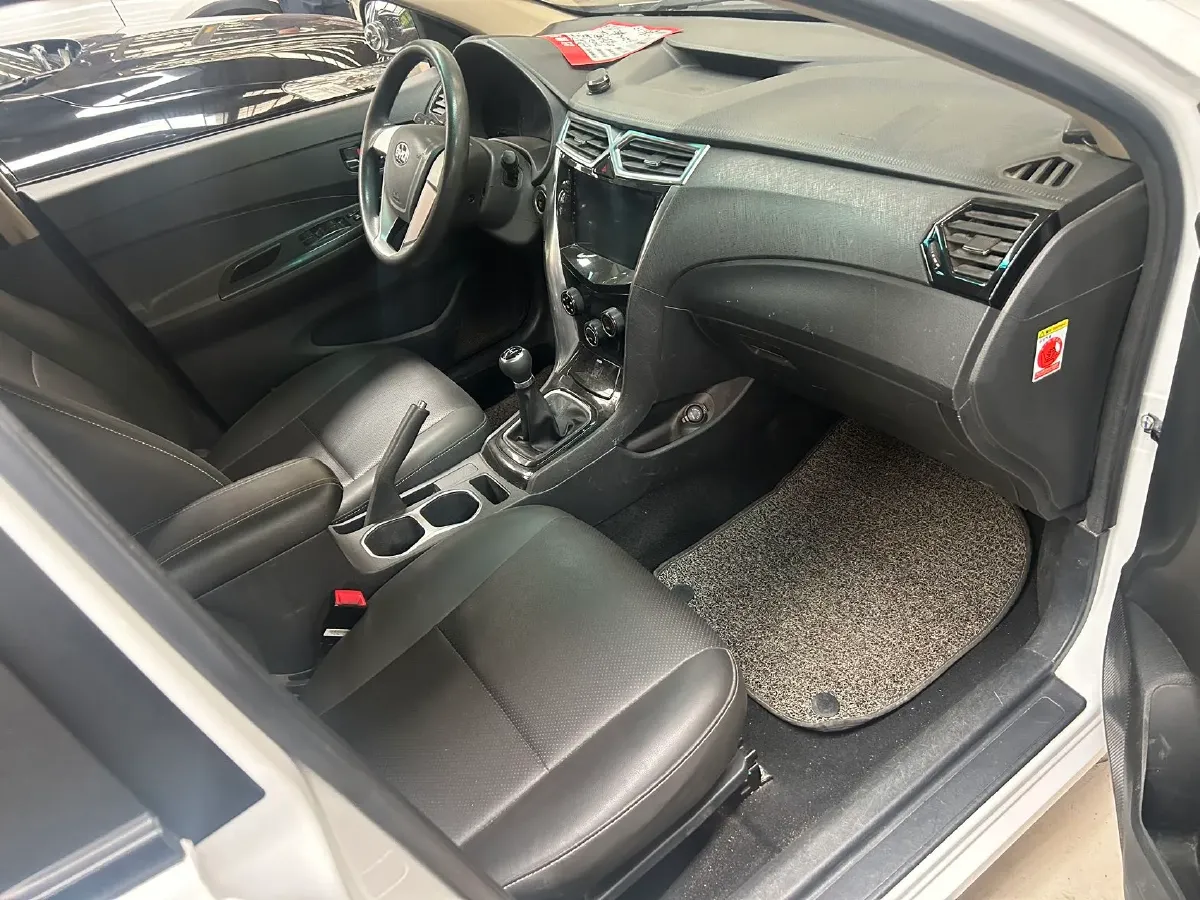 2019 BYD Qin 1.5L 109HP L4 5MT,autocango,china used car exporter,china ev exporter,chinese used car exporter,chinese used ev exporter