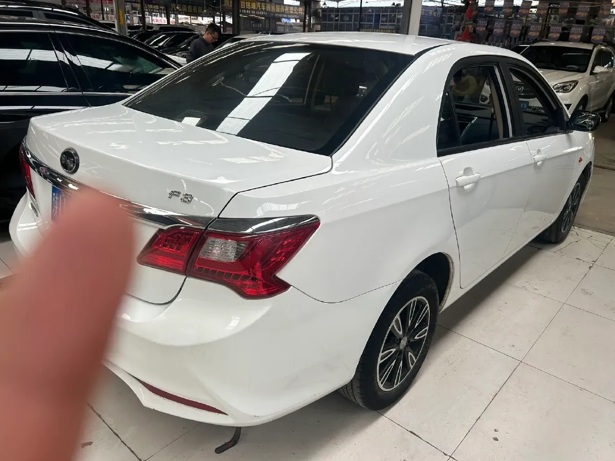 2019 BYD Qin 1.5L 109HP L4 5MT,autocango,china used car exporter,china ev exporter,chinese used car exporter,chinese used ev exporter