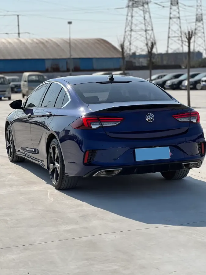 2021 Buick Regal 2.0T 237HP L4 9AT,autocango,china used car exporter,china ev exporter,chinese used car exporter,chinese used ev exporter