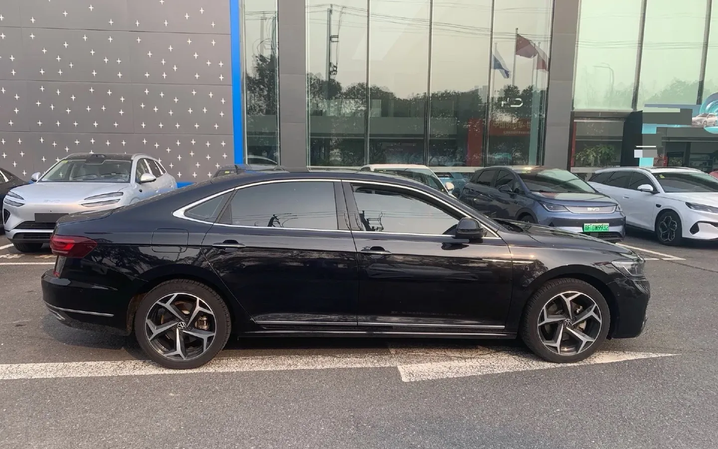 2023 Volkswagen Passat 2.0T 186HP L4 7DCT,autocango,china used car exporter,china ev exporter,chinese used car exporter,chinese used ev exporter