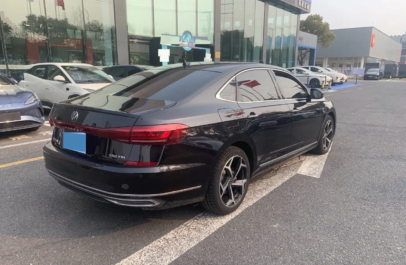 2023 Volkswagen Passat 2.0T 186HP L4 7DCT,autocango,china used car exporter,china ev exporter,chinese used car exporter,chinese used ev exporter