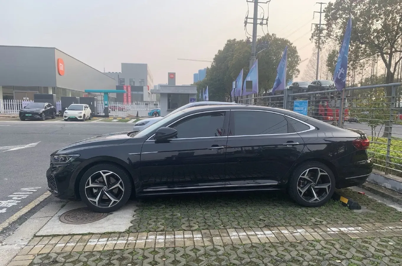 2023 Volkswagen Passat 2.0T 186HP L4 7DCT,autocango,china used car exporter,china ev exporter,chinese used car exporter,chinese used ev exporter