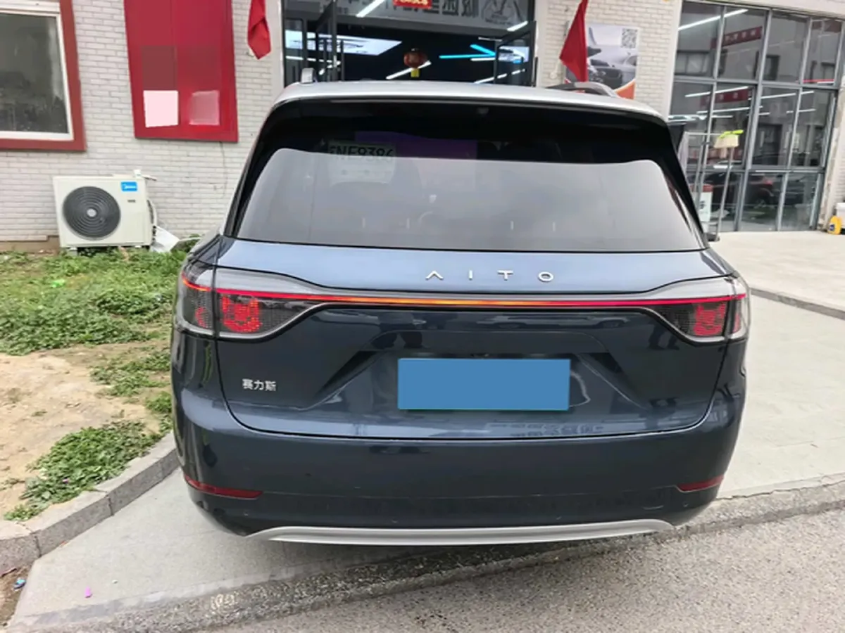 2024 AITO AITO M9 1.5T 152HP L4 REEV 42KWH,autocango,china used car exporter,china ev exporter,chinese used car exporter,chinese used ev exporter