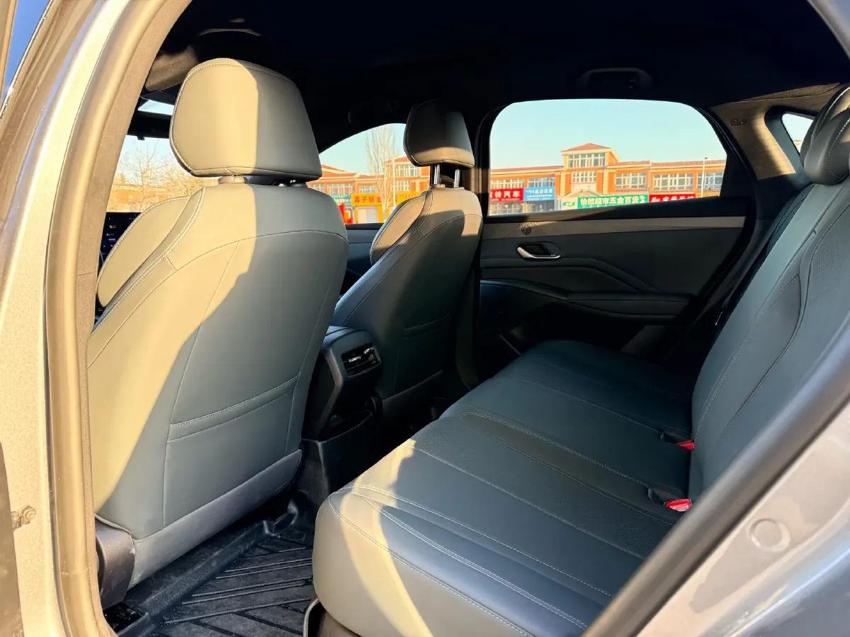 2025 BYD Qin Plus 1.5L 101HP L4 E-CVT PHEV 7.68KWH,autocango,china used car exporter,china ev exporter,chinese used car exporter,chinese used ev exporter