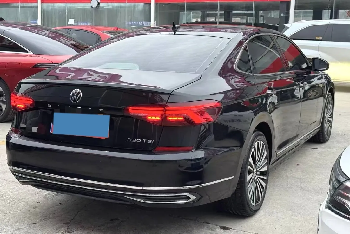 2021 Volkswagen Passat 2.0T 186HP L4 7DCT,autocango,china used car exporter,china ev exporter,chinese used car exporter,chinese used ev exporter