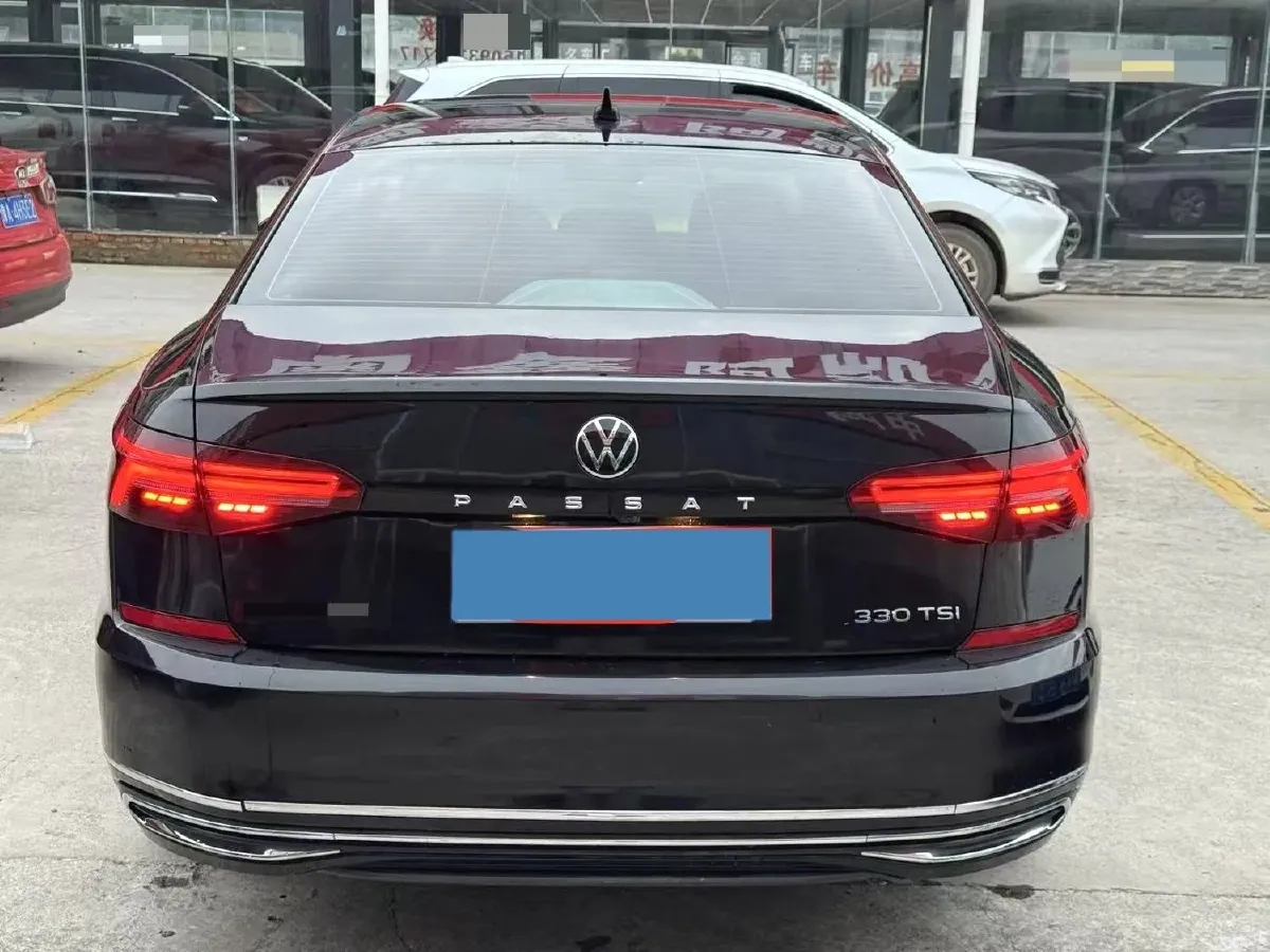 2021 Volkswagen Passat 2.0T 186HP L4 7DCT,autocango,china used car exporter,china ev exporter,chinese used car exporter,chinese used ev exporter