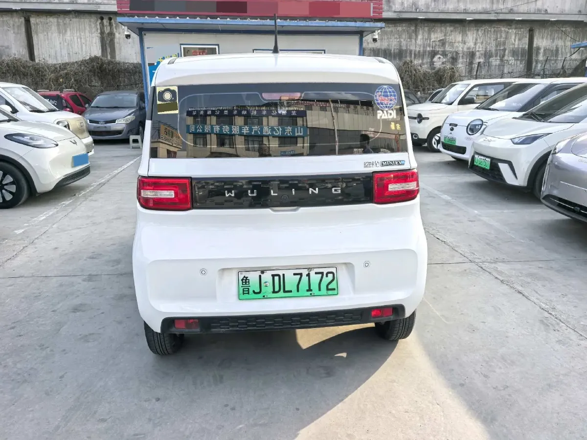 2021 WuLing HongGuang MINI EV BEV 13.8KWH,autocango,china used car exporter,china ev exporter,chinese used car exporter,chinese used ev exporter