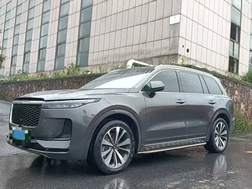 2021 Li ONE Range Extended 131HP REEV 40.5KWH,autocango,china used car exporter,china ev exporter,chinese used car exporter,chinese used ev exporter