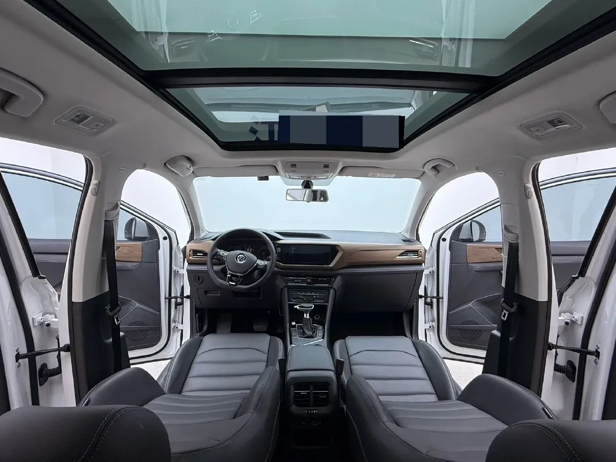 2021 Volkswagen Tharu 1.4T 150HP L4 7DCT,autocango,china used car exporter,china ev exporter,chinese used car exporter,chinese used ev exporter