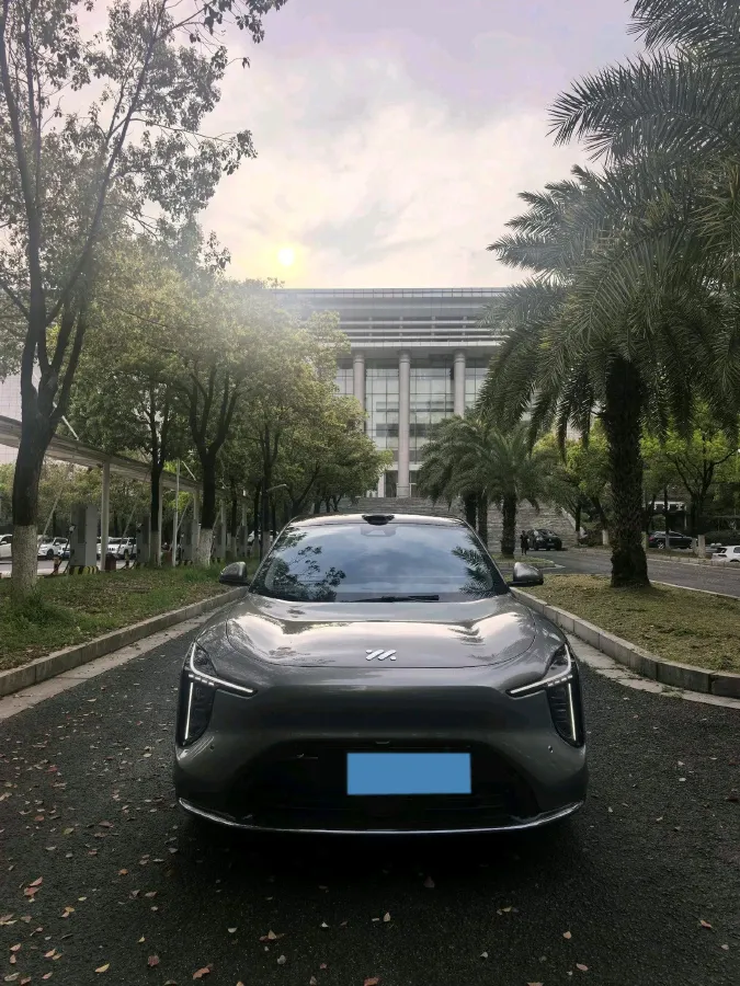 2026 IM LS6 REEV 155HP REEV,autocango,china used car exporter,china ev exporter,chinese used car exporter,chinese used ev exporter