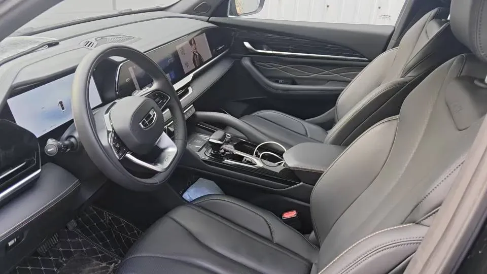 2024 Geely Monjaro 2.0T 218HP L4 7DCT,autocango,china used car exporter,china ev exporter,chinese used car exporter,chinese used ev exporter