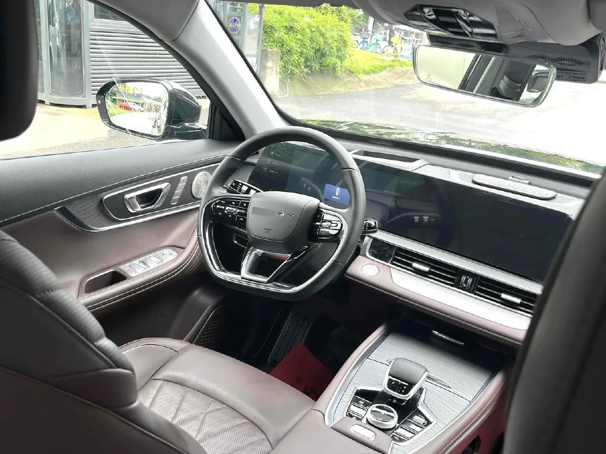 2024 Chery Tiggo 8 PRO 1.6T 197HP L4 7DCT,autocango,china used car exporter,china ev exporter,chinese used car exporter,chinese used ev exporter