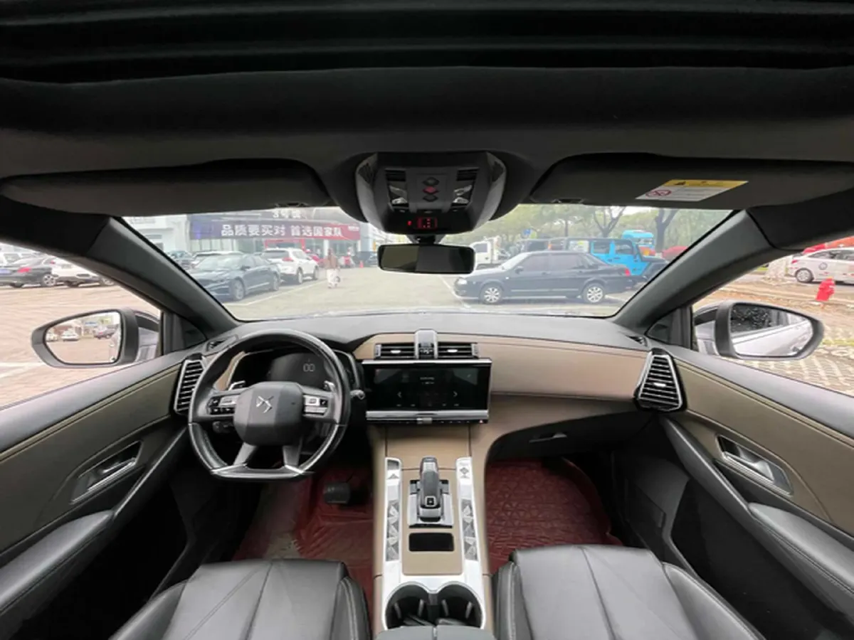 2022 DS 7 1.6T 180HP L4 8AT,autocango,china used car exporter,china ev exporter,chinese used car exporter,chinese used ev exporter