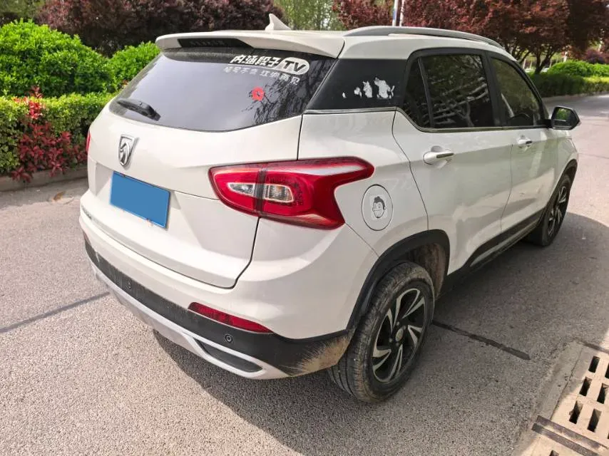 2017 BaoJun 510 1.5L 112HP L4 6MT,autocango,china used car exporter,china ev exporter,chinese used car exporter,chinese used ev exporter