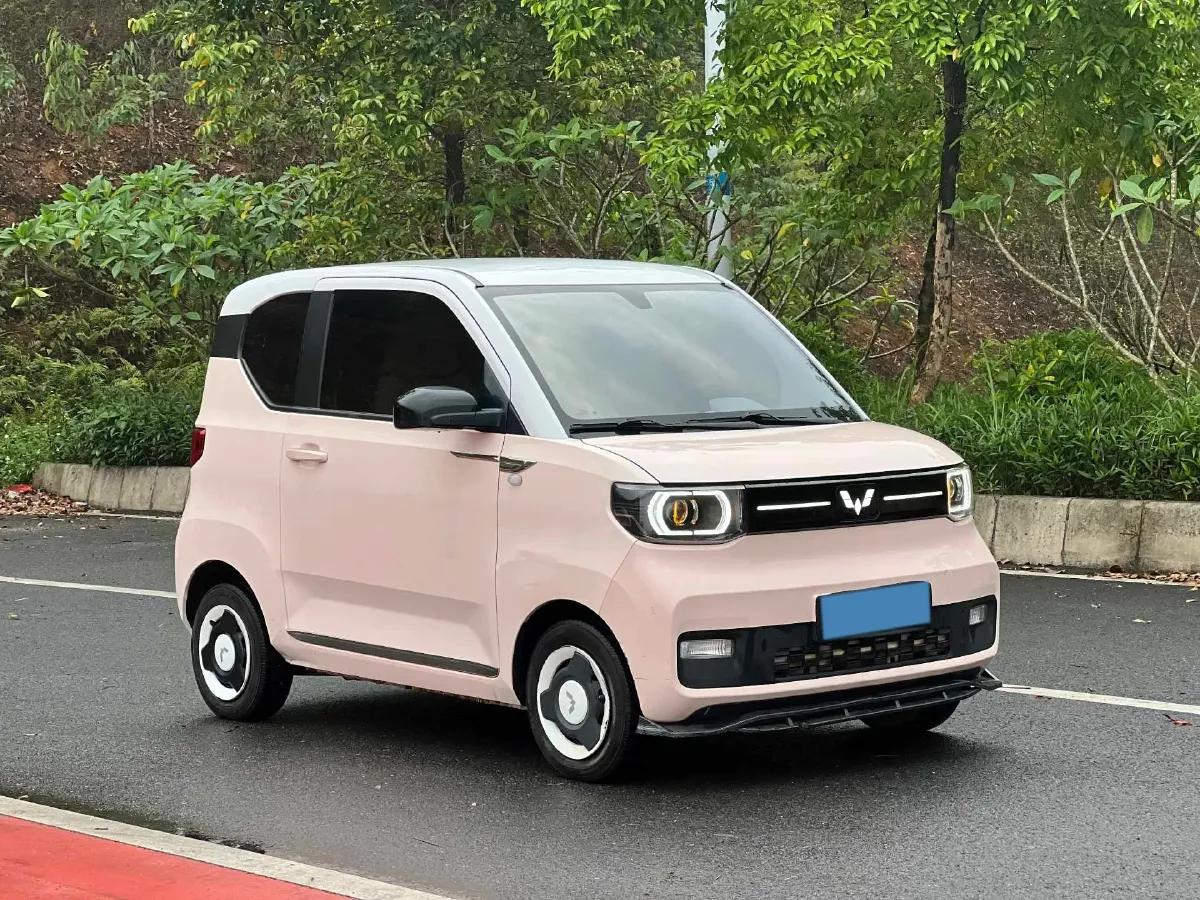 2021 WuLing HongGuang MINI EV BEV 13.9KWH,autocango,china used car exporter,china ev exporter,chinese used car exporter,chinese used ev exporter