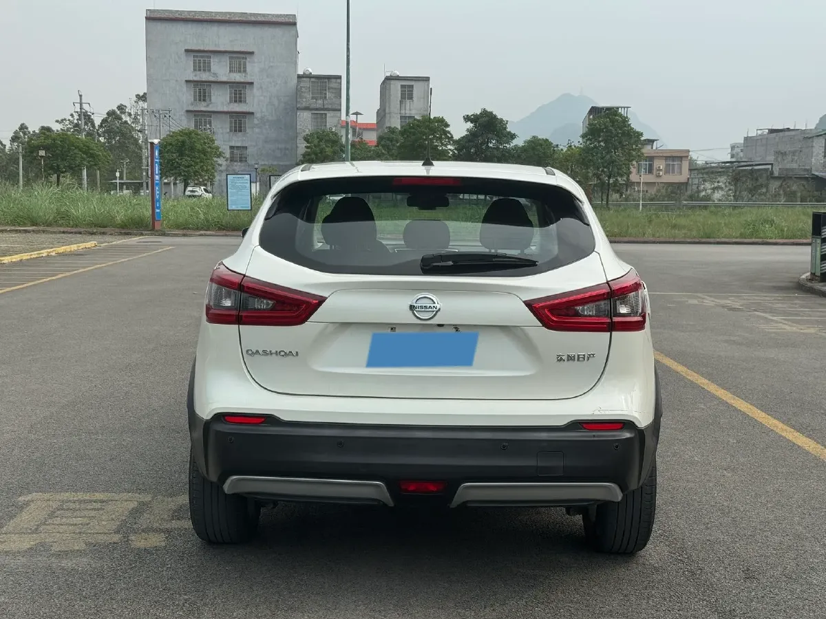 2021 Nissan Qashqai 2.0L 151HP L4 CVT,autocango,china used car exporter,china ev exporter,chinese used car exporter,chinese used ev exporter