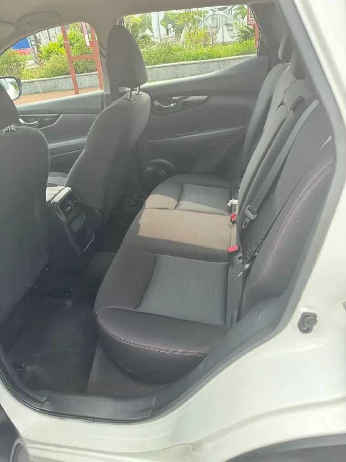 2021 Nissan Qashqai 2.0L 151HP L4 CVT,autocango,china used car exporter,china ev exporter,chinese used car exporter,chinese used ev exporter