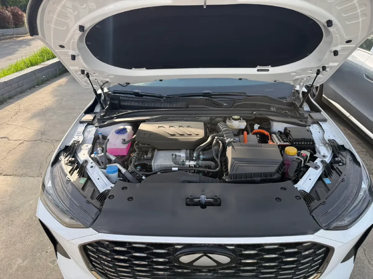 2025 Fulwin FulwinA8L 1.5T 156HP L4 1DHT PHEV 18.67KWH,autocango,china used car exporter,china ev exporter,chinese used car exporter,chinese used ev exporter