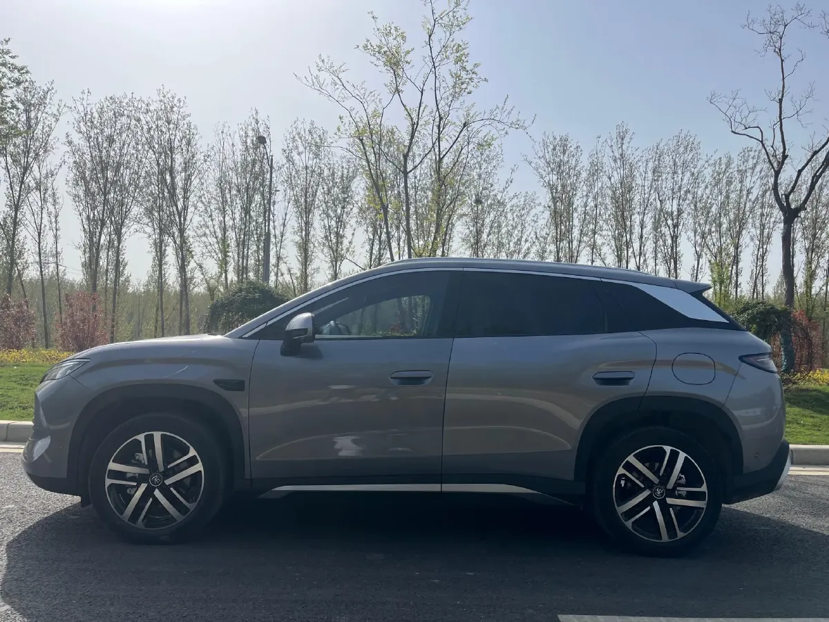 2026 BYD SongL DM-i 1.5L 101HP L4 E-CVT PHEV,autocango,china used car exporter,china ev exporter,chinese used car exporter,chinese used ev exporter