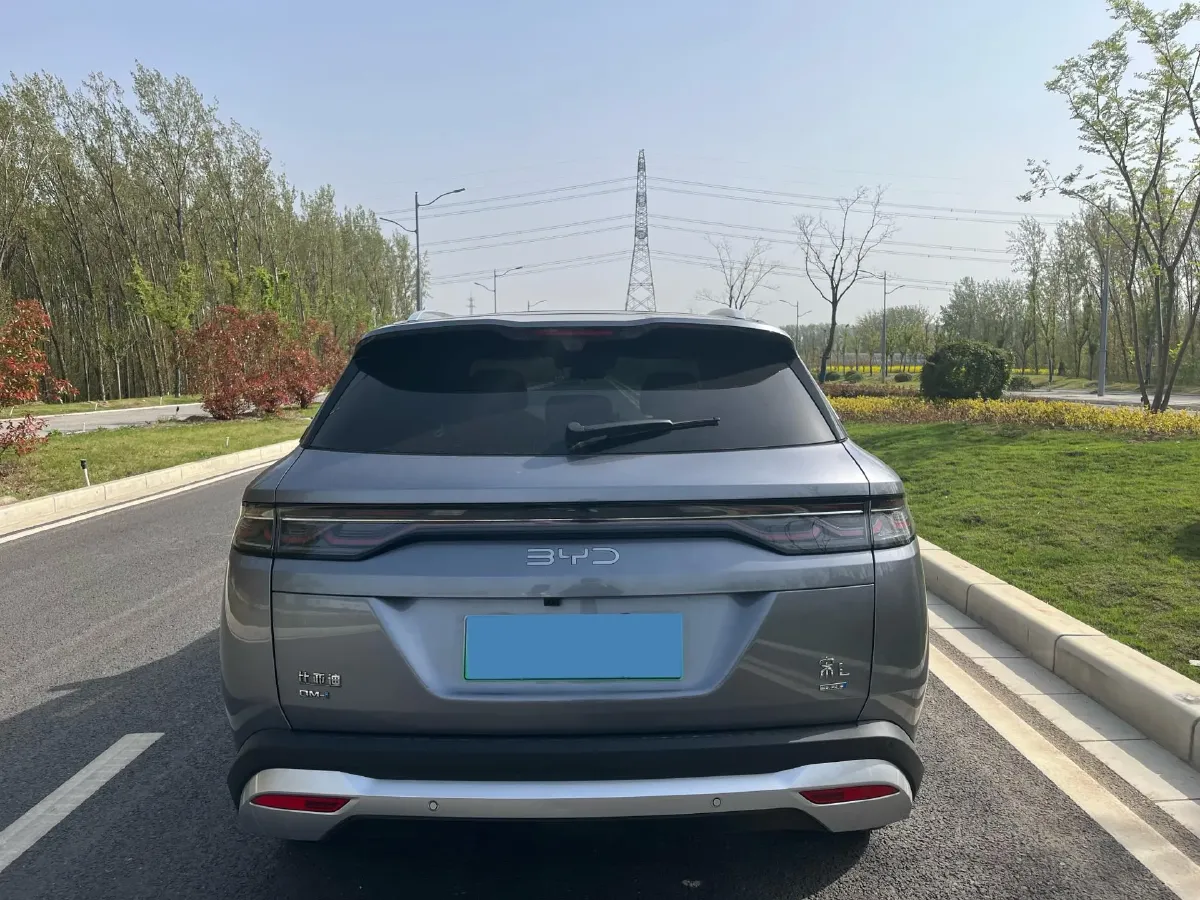 2026 BYD SongL DM-i 1.5L 101HP L4 E-CVT PHEV,autocango,china used car exporter,china ev exporter,chinese used car exporter,chinese used ev exporter