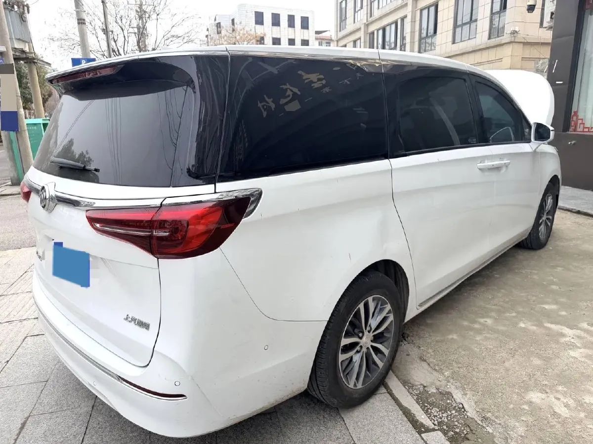 2023 Buick GL8 2.0T 237HP L4 9AT,autocango,china used car exporter,china ev exporter,chinese used car exporter,chinese used ev exporter